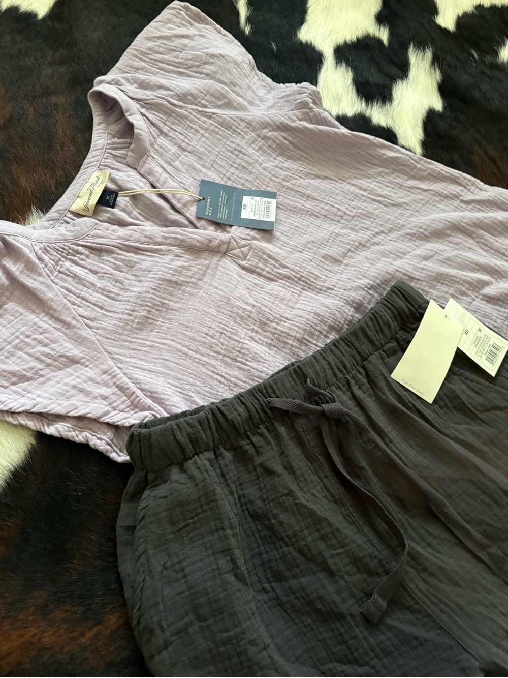 Women’s XS Lavender Short-Sleeve Top |Charcoal Drawstring Shorts| 100 % Cotton